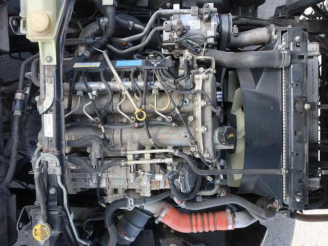 中古トラック 三菱ふそう冷凍バン ＃14