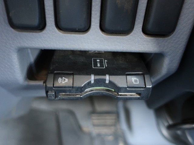 中古トラック 三菱ふそう冷凍バン ＃21