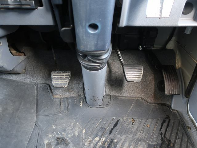 中古トラック 三菱ふそう冷凍バン #23