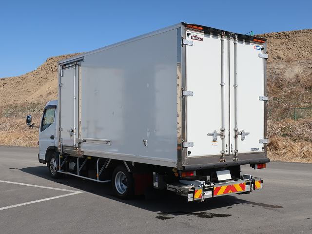 中古トラック 三菱ふそう冷凍バン ＃4