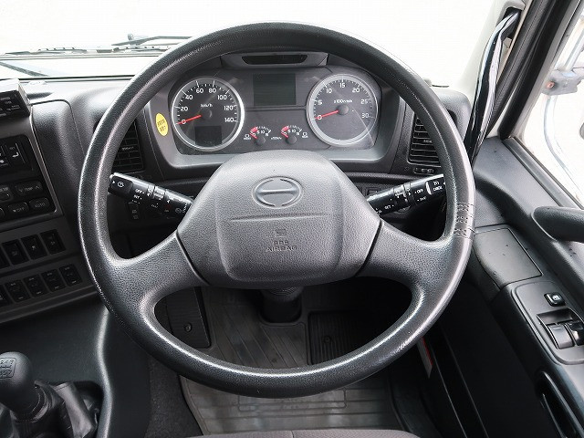 中古トラック 日野冷凍バン #17