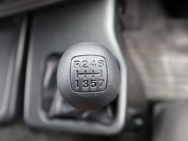 中古トラック 日野冷凍バン ＃19