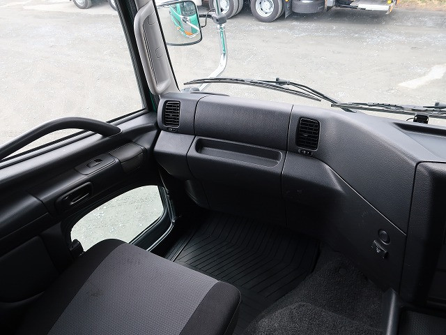 中古トラック 日野トラクタヘッド ＃13