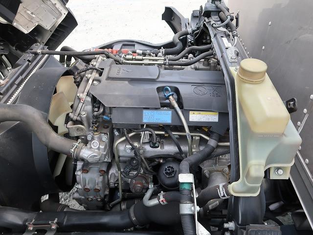 中古トラック 三菱ふそうアルミバン ＃9