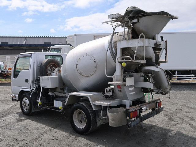 中古トラック いすゞコンクリートミキサー車 ＃4