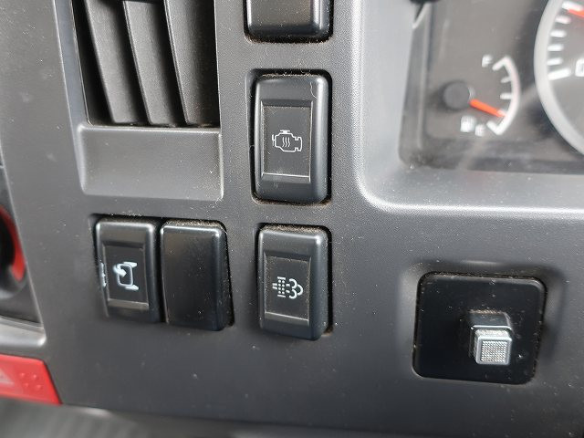 中古トラック いすゞアルミバン ＃19