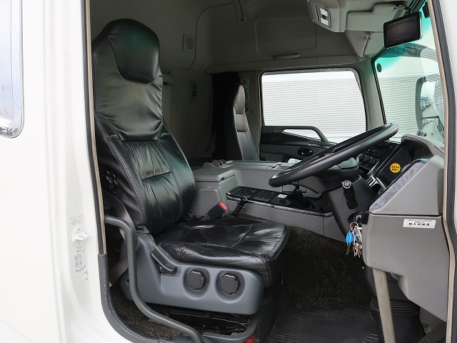 中古トラック 三菱ふそう平ボディアルミブロック #14