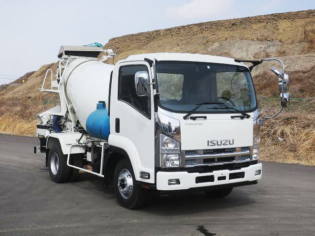 中古トラック いすゞコンクリートミキサー車 ＃2