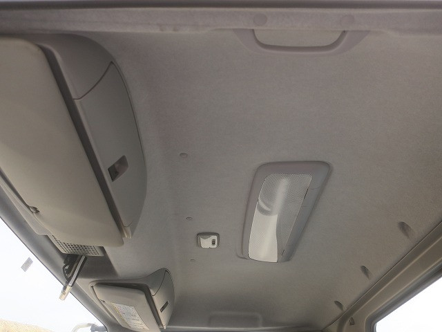 中古トラック いすゞコンクリートミキサー車 ＃24