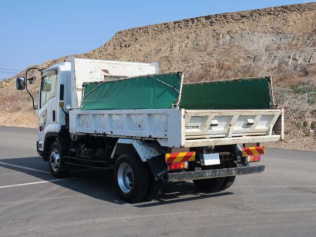 中古トラック いすゞダンプ ＃4