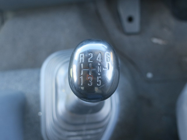 中古トラック いすゞアルミウィング ＃17