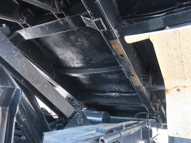 中古トラック UDトラックス深ダンプ ＃9