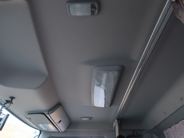 中古トラック 日野冷凍バン ＃24