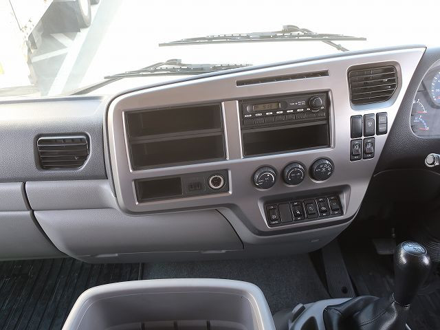 中古トラック UDトラックスアルミウィング #14