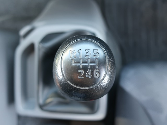 中古トラック UDトラックスアルミウィング ＃18