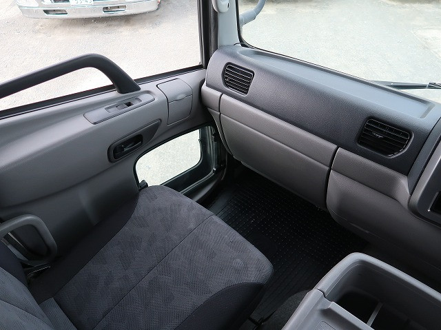 中古トラック UDトラックスアルミウィング ＃13