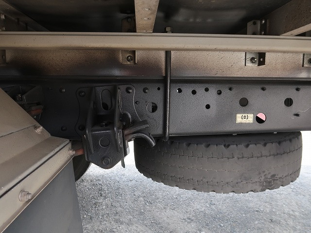 中古トラック UDトラックスアルミウィング #9