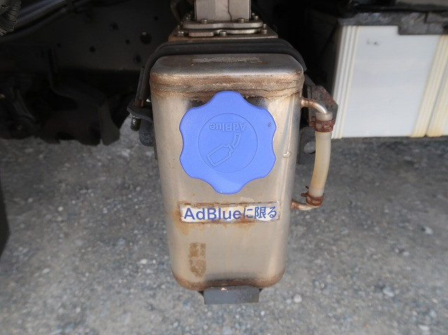 中古トラック UDトラックスアルミウィング ＃10