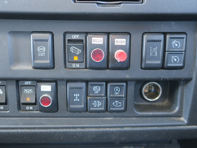 中古トラック いすゞアルミウィング #20