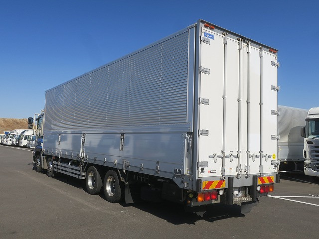 中古トラック いすゞアルミウィング ＃3