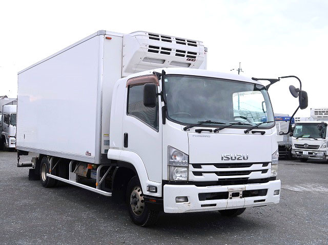 中古トラック いすゞ冷凍バン ＃2