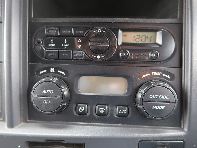 中古トラック いすゞ冷凍バン ＃17