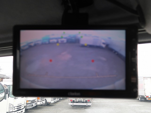 中古トラック いすゞ冷凍バン ＃19