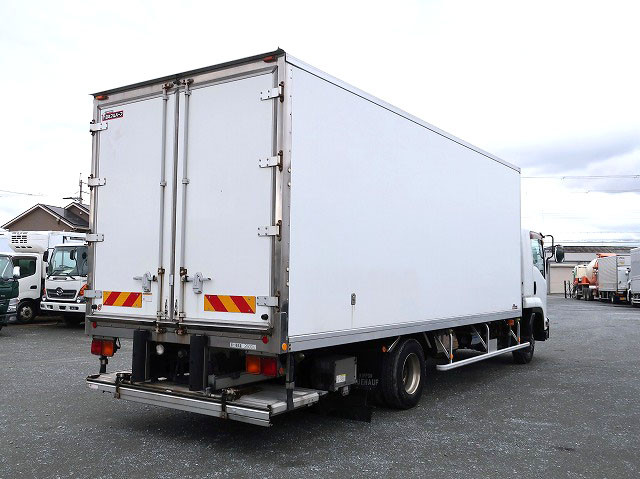 中古トラック いすゞ冷凍バン ＃3