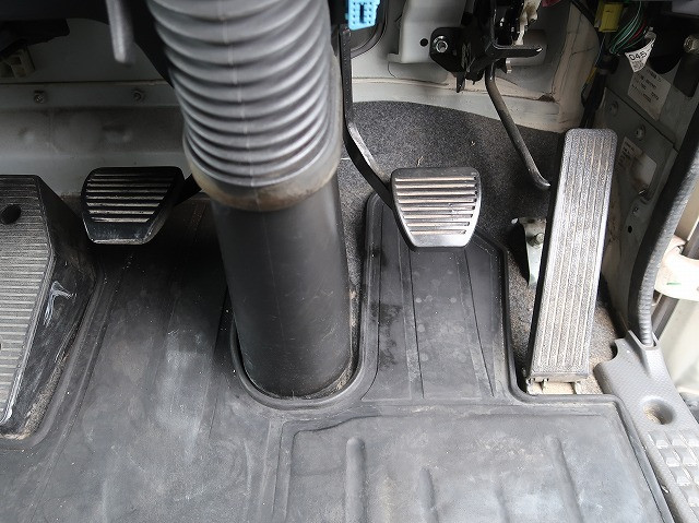 中古トラック いすゞ冷凍バン ＃22