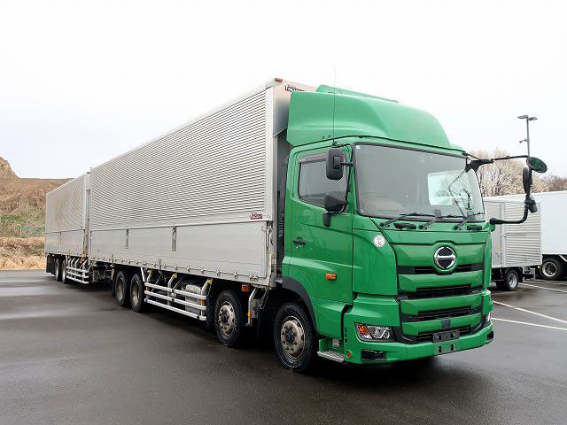 中古トラック 日野フルウィングトレーラー ＃2