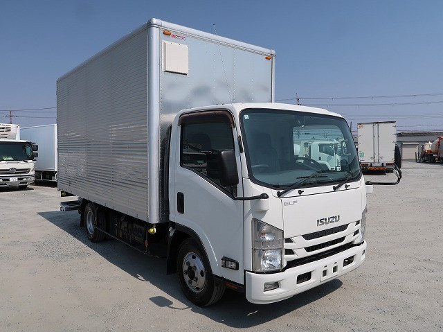中古トラック いすゞアルミバン ＃2