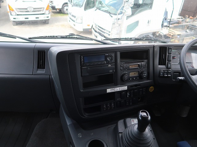 中古トラック いすゞアルミウィング ＃15