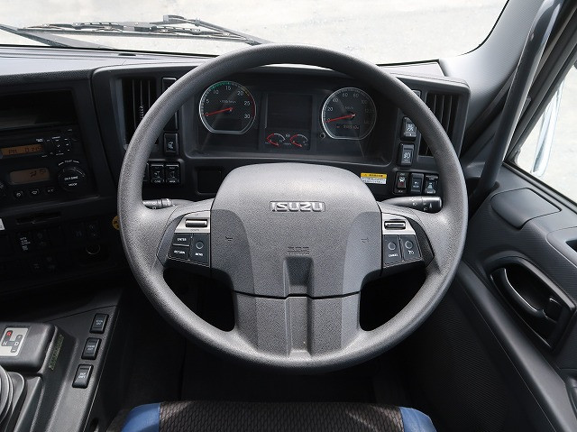 中古トラック いすゞアルミウィング ＃16