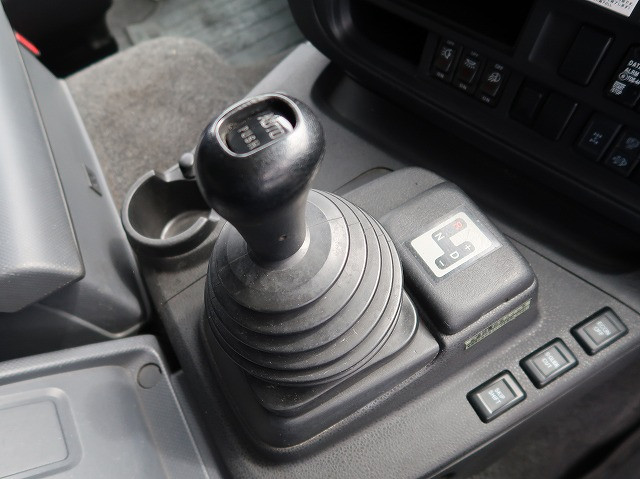 中古トラック いすゞアルミウィング ＃18