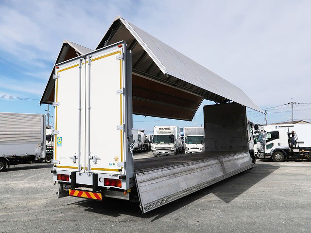 中古トラック いすゞアルミウィング ＃7