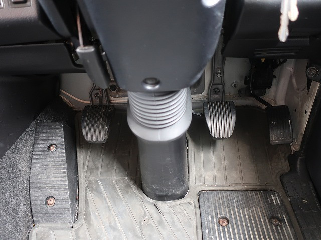 中古トラック 日野冷凍バン ＃24