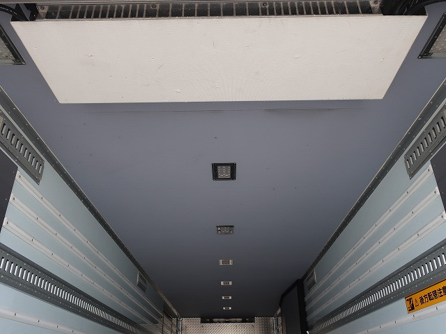 中古トラック 日野冷凍バン ＃7