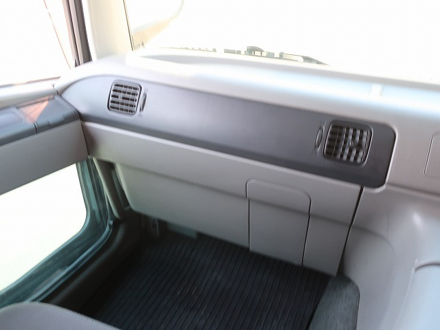 中古トラック 三菱ふそうトラクタヘッド ＃14