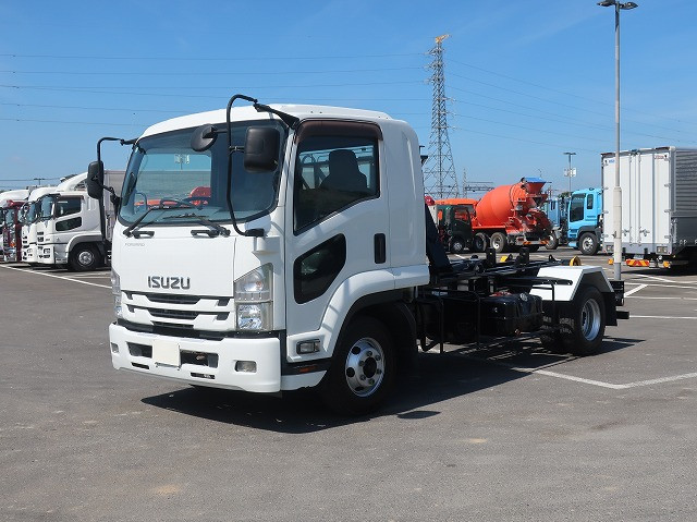 2015 Isuzu Forward Medium-sized arm roll Shinmaywa Twin hoist 