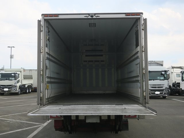 中古トラック 日野冷凍バン ＃7