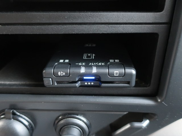 中古トラック UDトラックスアルミウィング ＃18