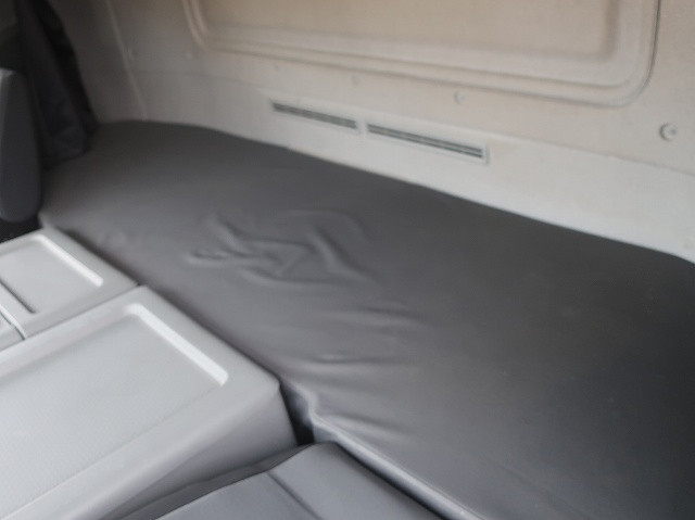 中古トラック UDトラックスアルミウィング ＃23