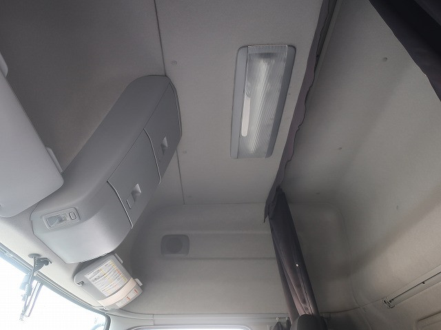 中古トラック UDトラックスアルミウィング ＃24