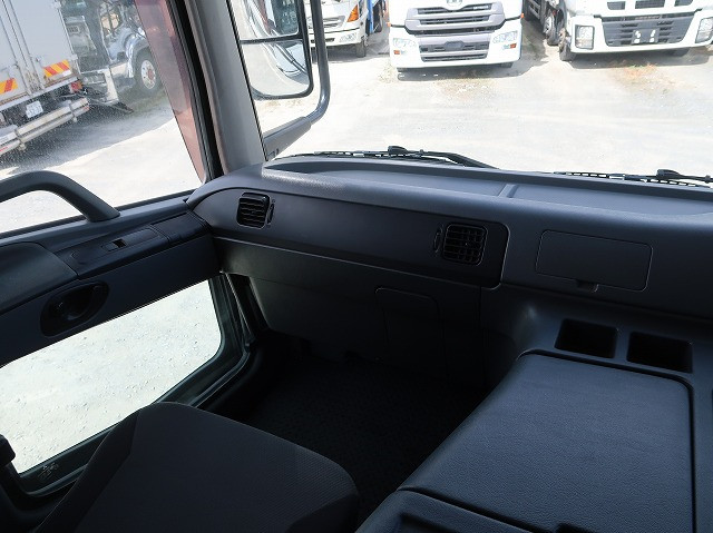 中古トラック 三菱ふそうアルミウィング ＃15