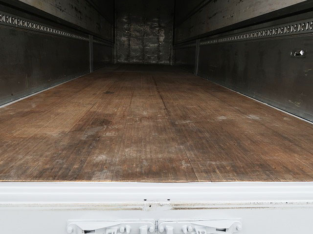 中古トラック 三菱ふそうアルミウィング ＃8