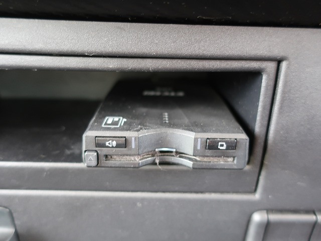 中古トラック 日野冷凍バン ＃20