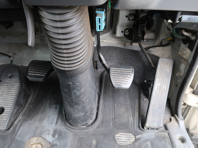 中古トラック いすゞクレーン付平ボディ ＃22