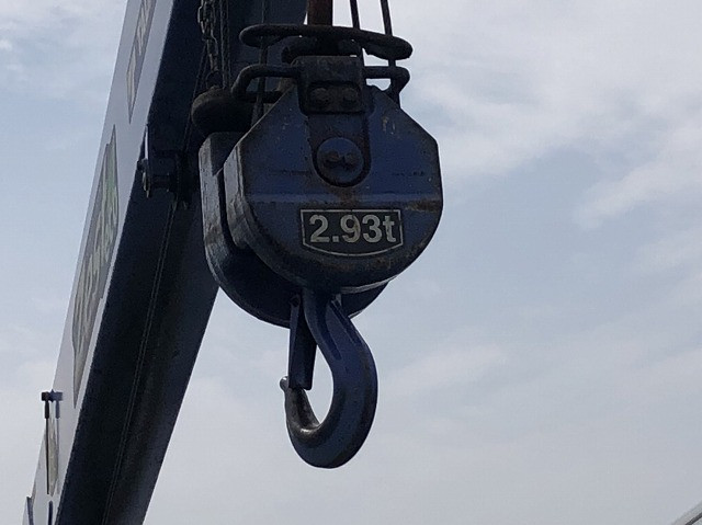 中古トラック いすゞクレーン付平ボディ ＃8