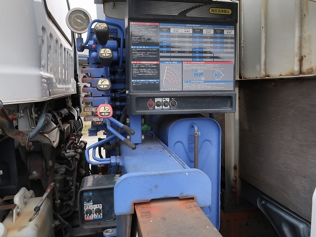 中古トラック いすゞクレーン付平ボディ ＃9