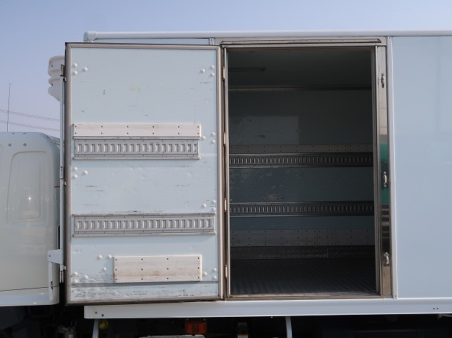 中古トラック 日野冷凍バン ＃9